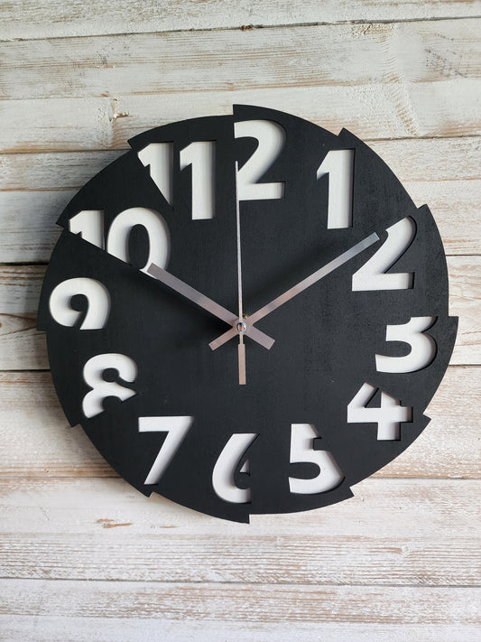 Modern Minimalist Clock- Black